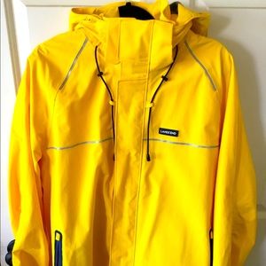Land’s End Squall Rain Jacket.

Durable shell waterproof and windproof.